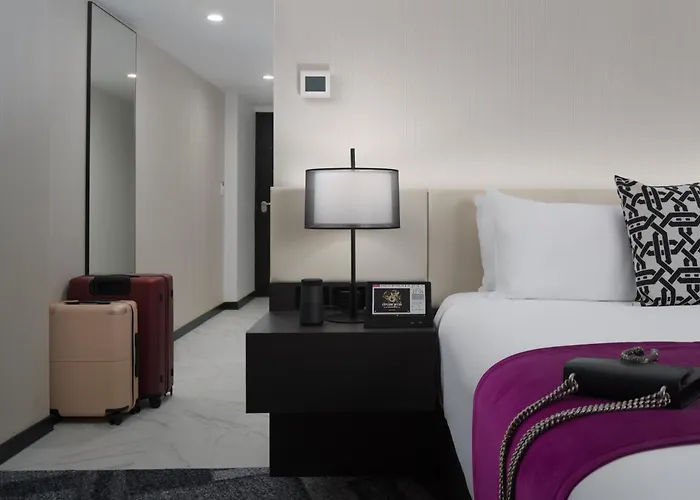 Pullman Melbourne City Centre